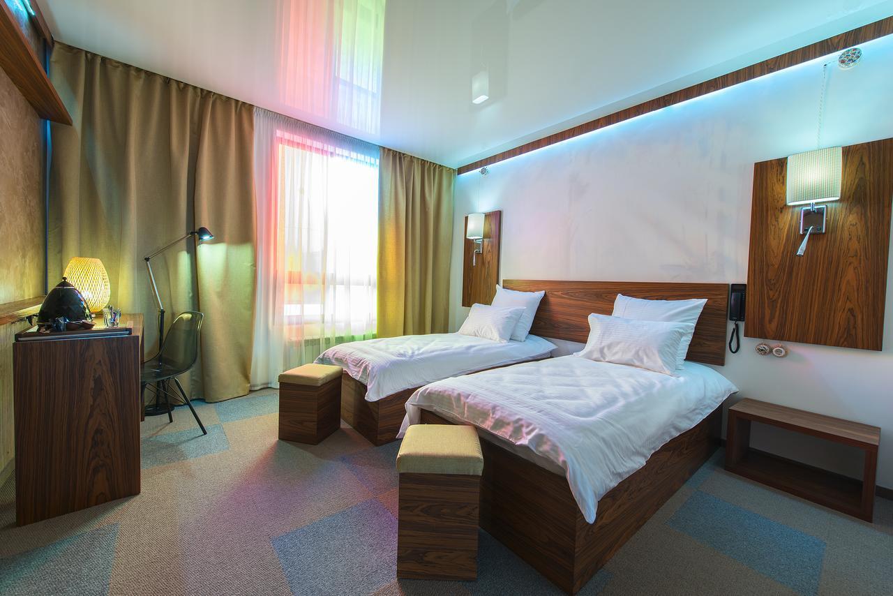 Inn Ozz Karaganda Zewnętrze zdjęcie